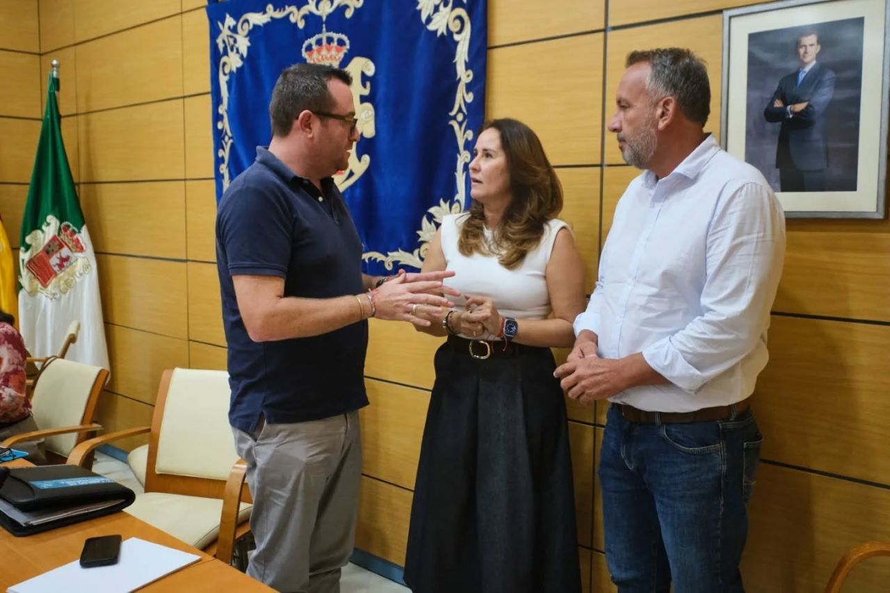 Adargoma Hernández, Lola García y Alexis Alonso.