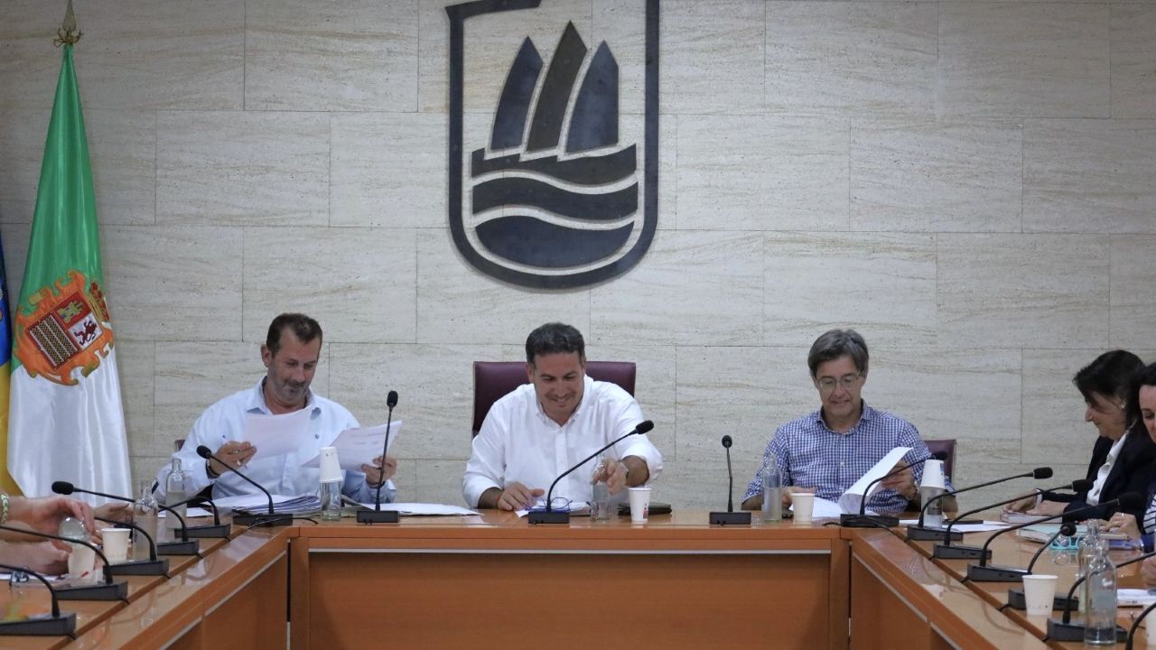 Consejo Municipal de Honores, Distinciones y Hermanamientos del Ayuntamiento de Puerto del Rosario.