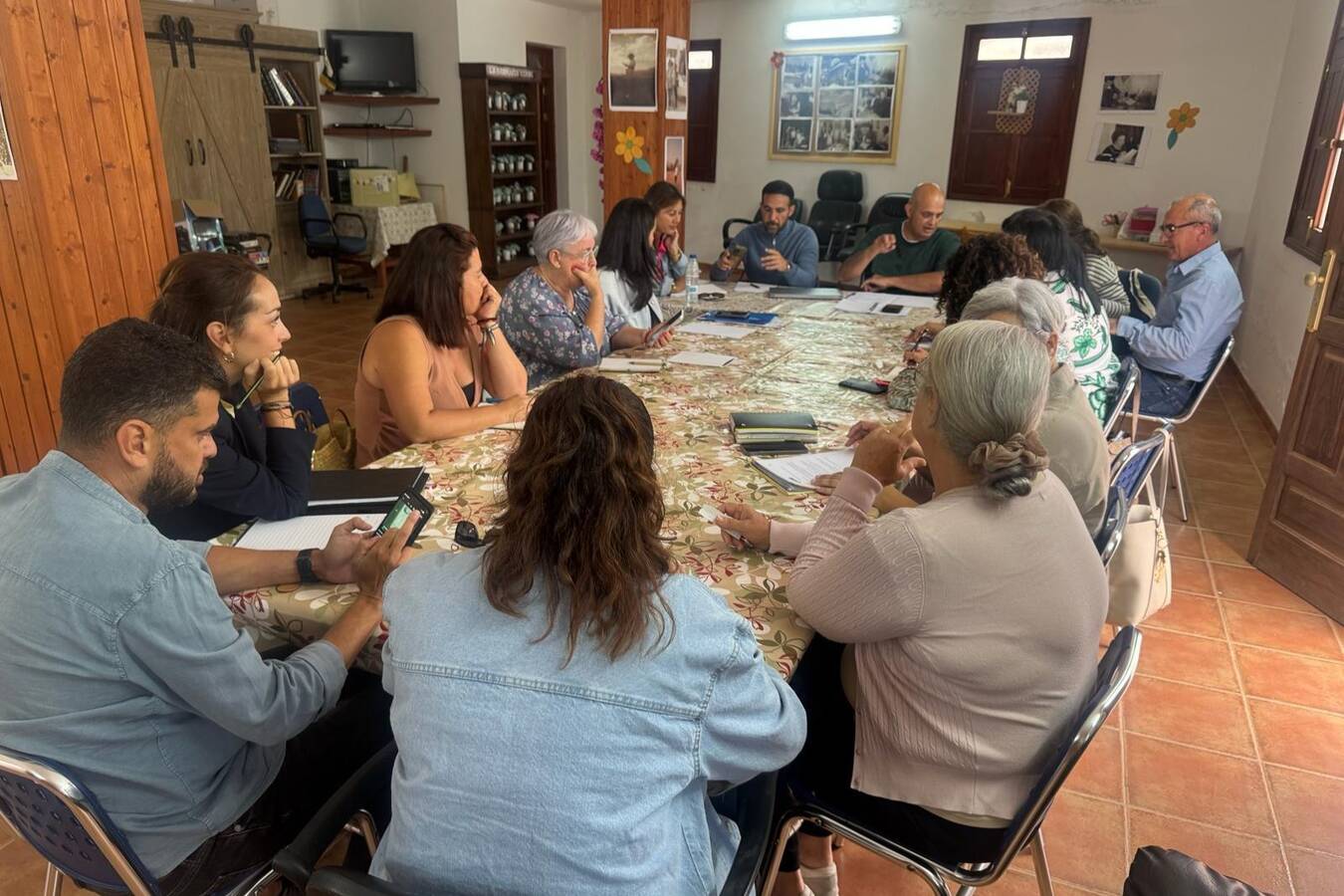 Reunión previa a la edición 2026-2027 del proyecto NeuroMajo.